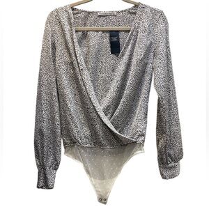 Abercrombie & Fitch NWT Satin style Deep V Neck lace thong long sleeve bodysuit